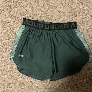 Under Armour Green Athletic Shorts Lightweight Breathable Design